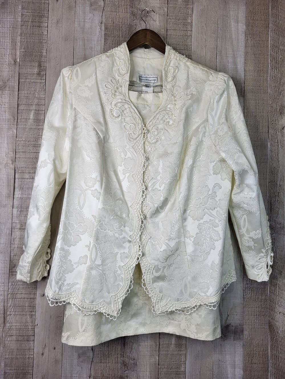 Scott McClintock Jacket/Skirt Set. Beautiful Beaded Details. Size 18W